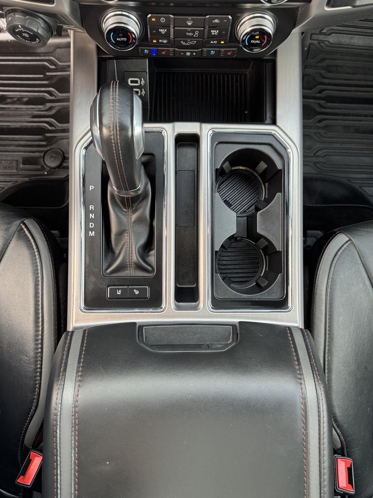 Vehicle photo 38