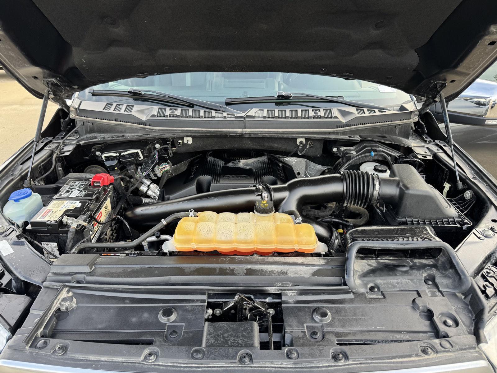 Vehicle photo 43