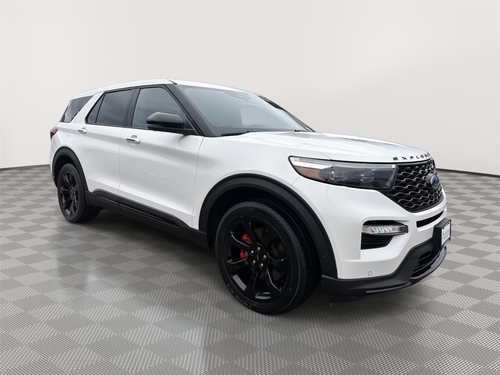 Vehicle photo 6