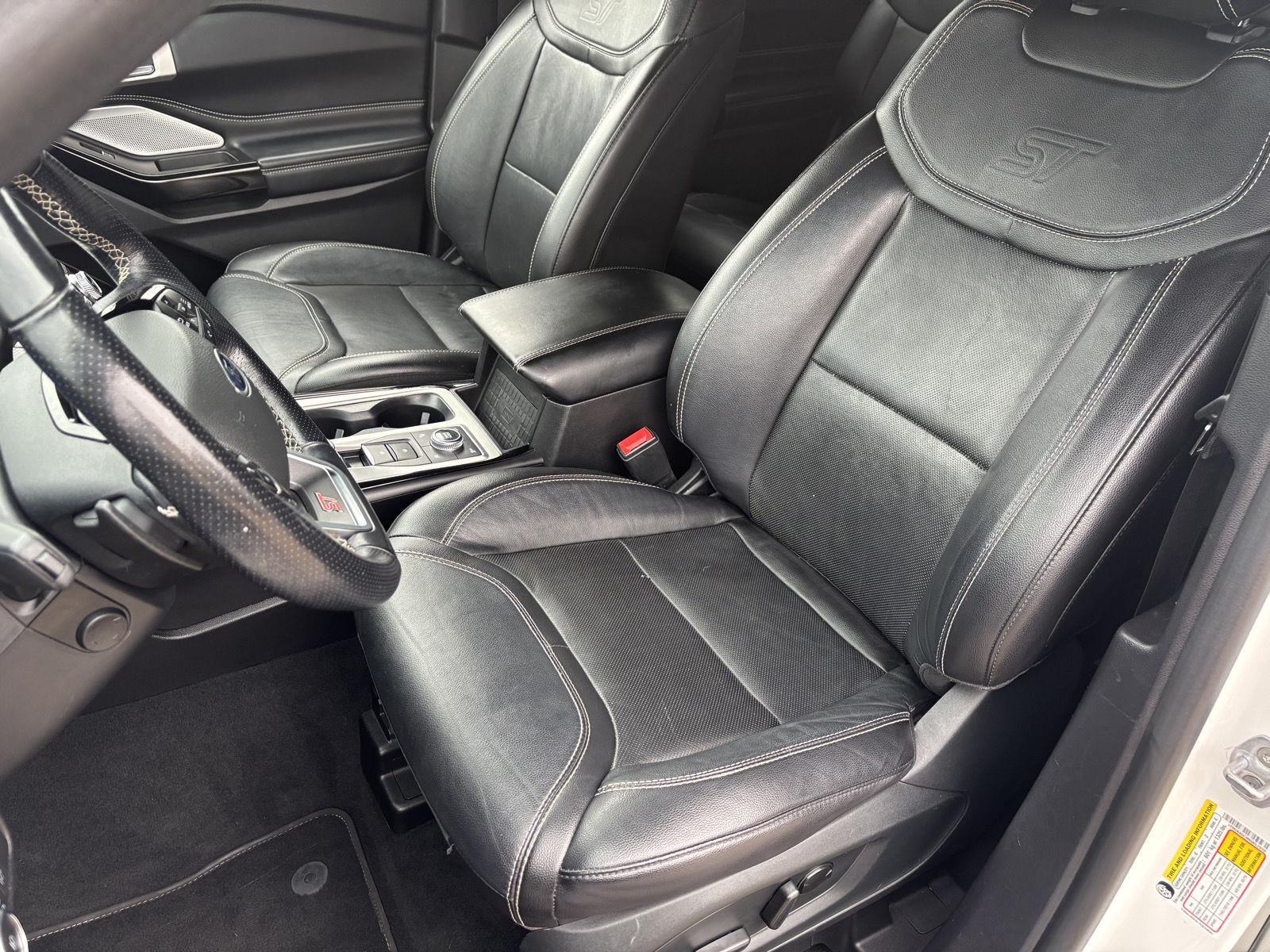 Vehicle photo 20