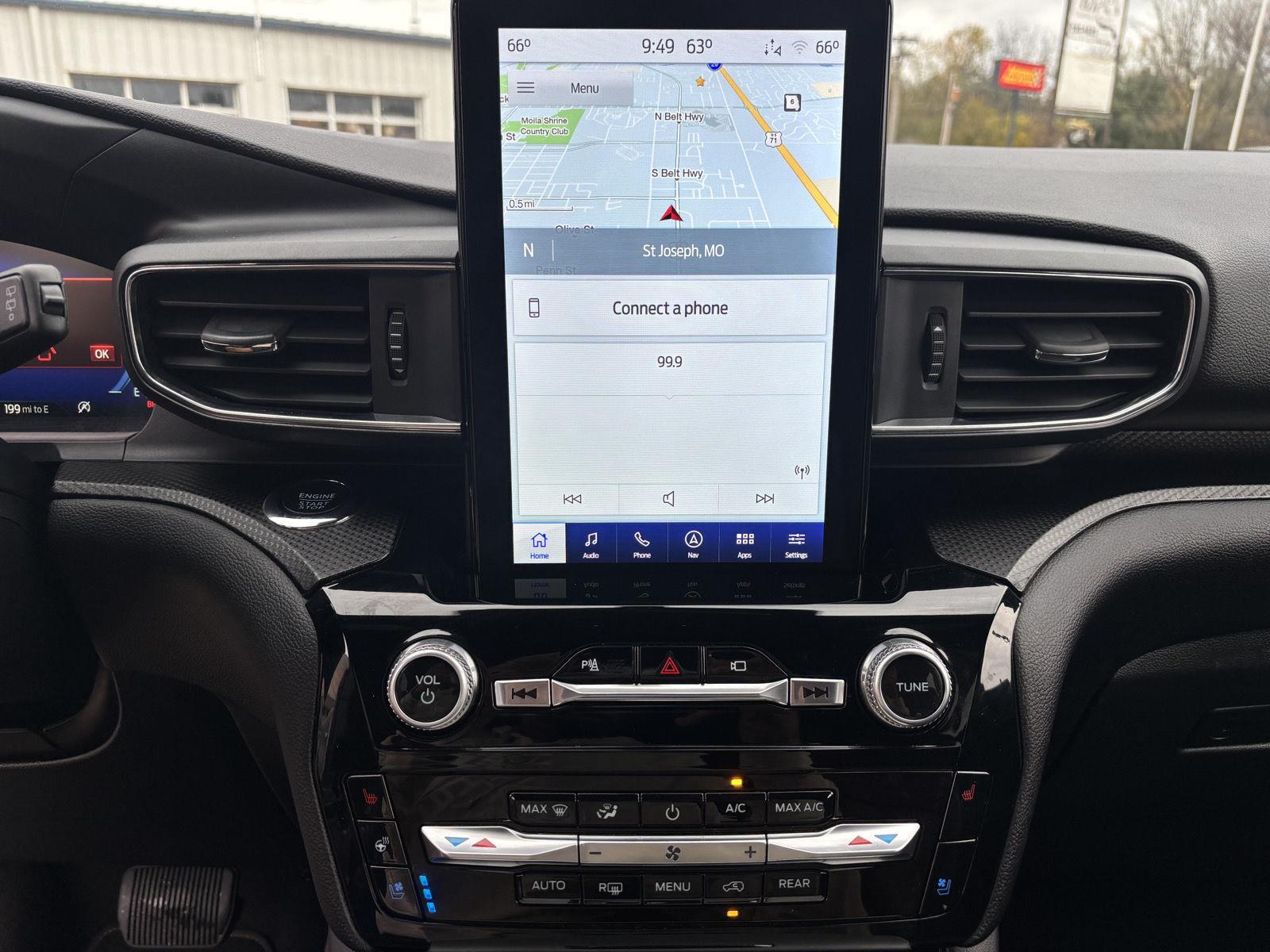 Vehicle photo 34