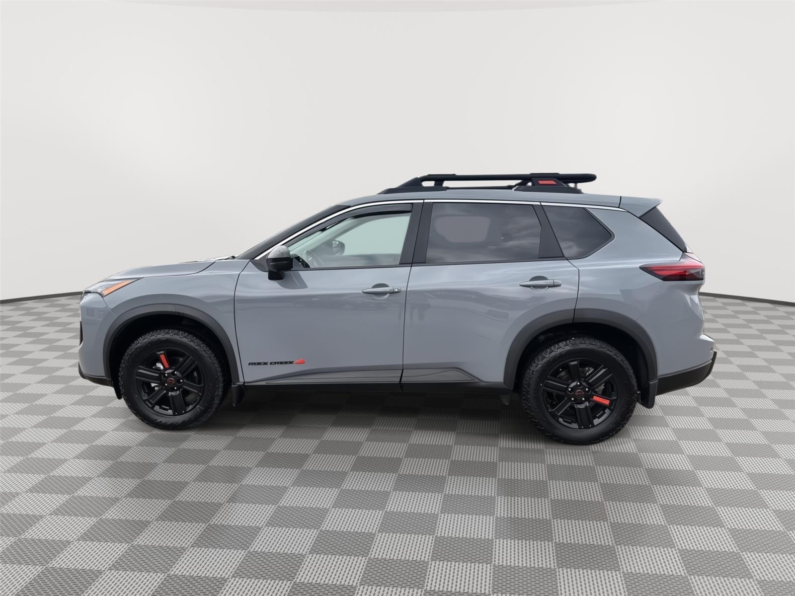 Vehicle photo 2