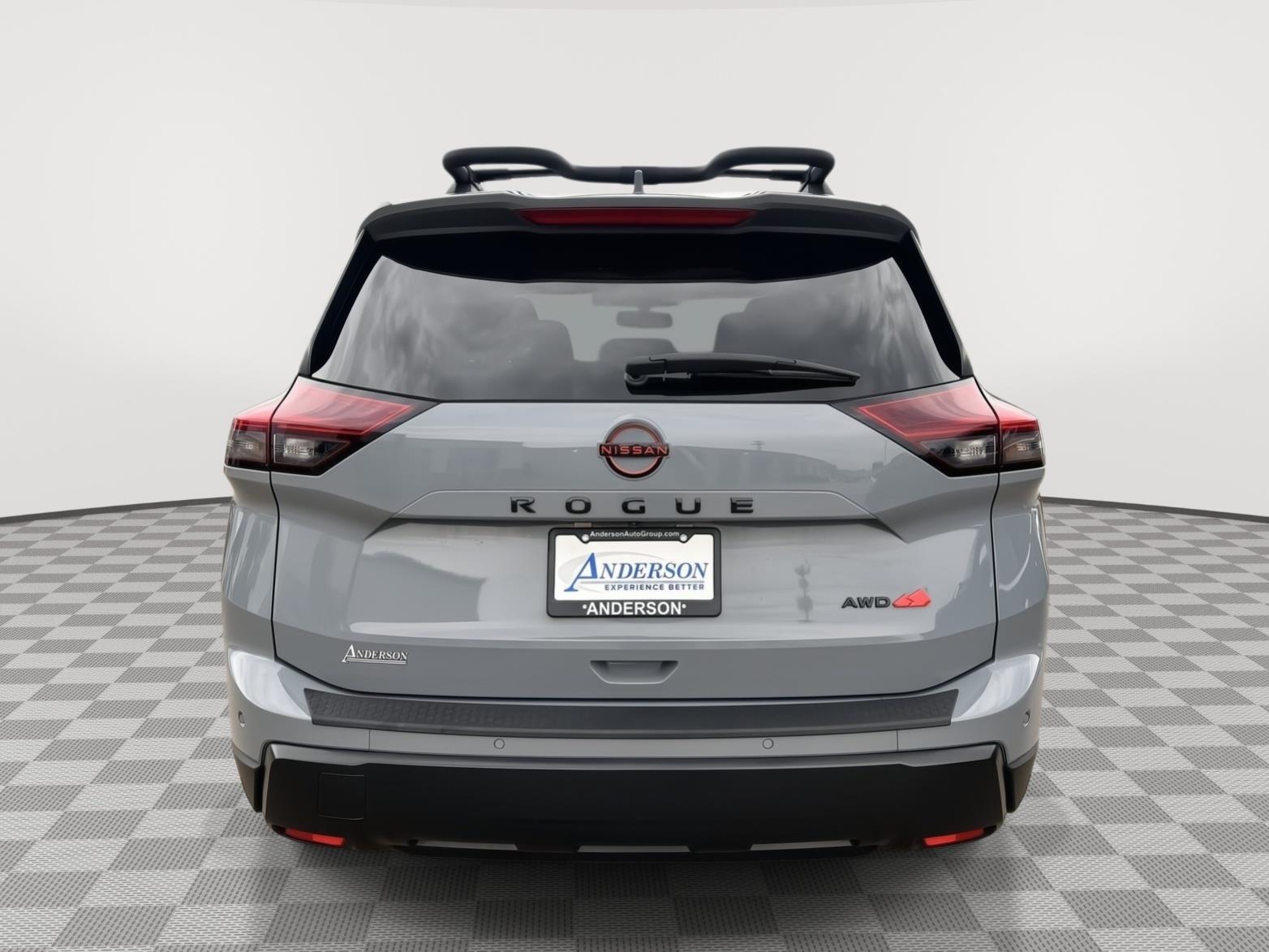 Vehicle photo 9
