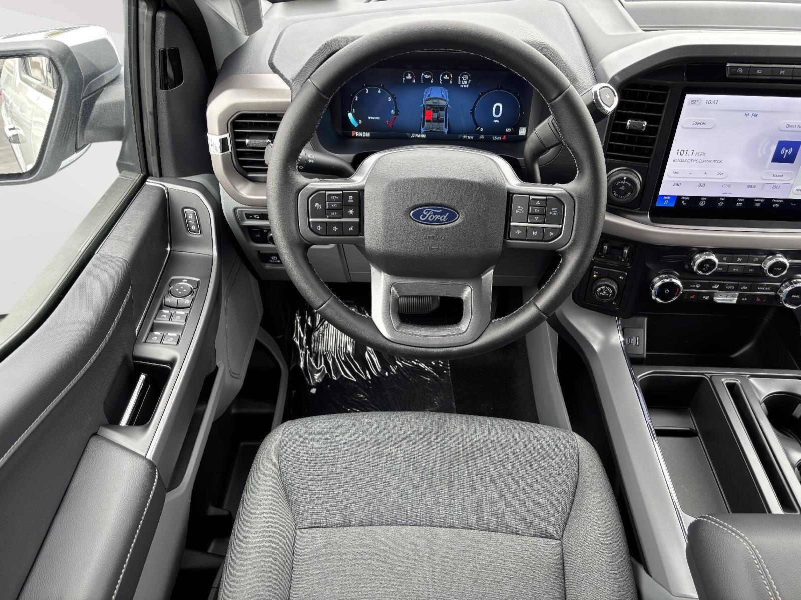 New 2024 Ford F-150 XLT Crew Cab Truck for sale in St. Joseph MO