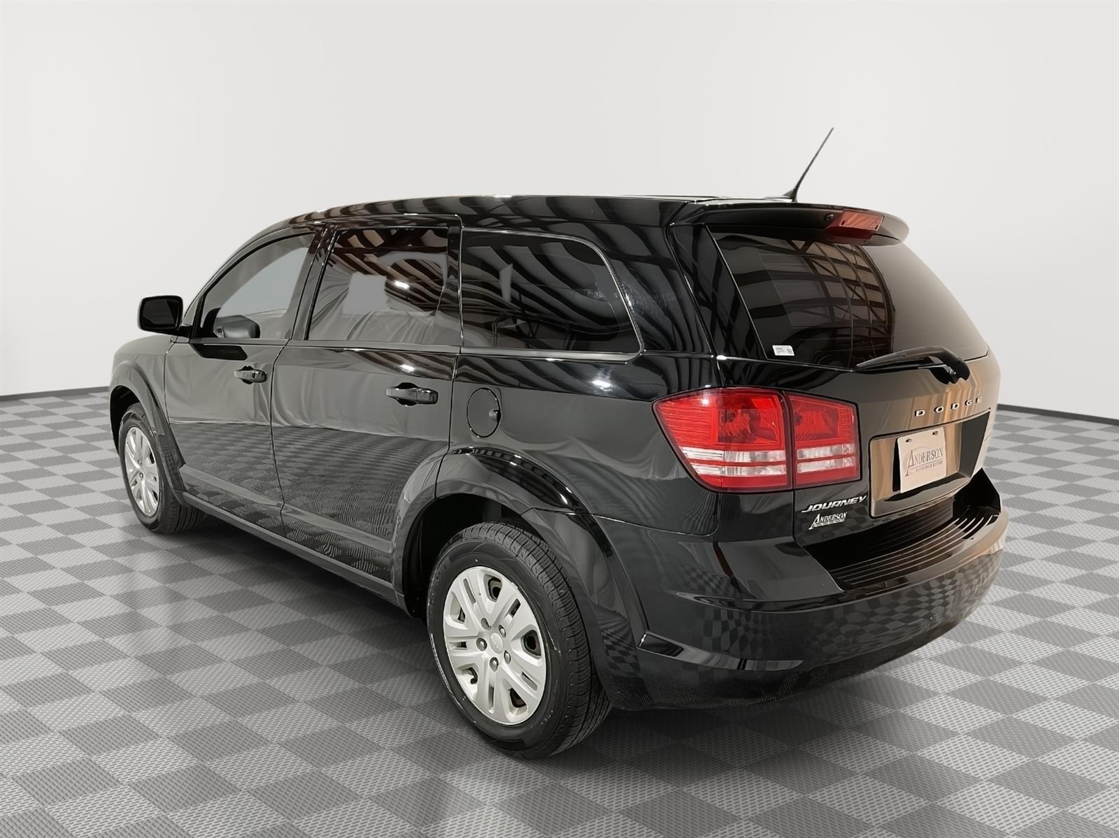 Used 2018 Dodge Journey Canada Value Pkg SUV for sale in St Joseph MO