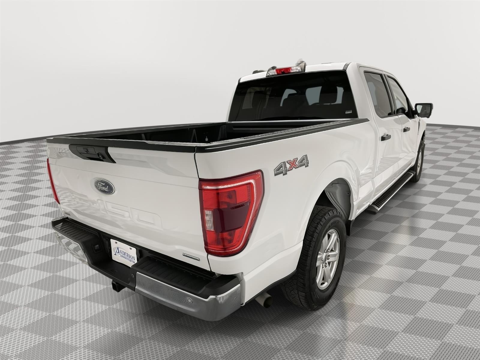 Used 2022 Ford F-150 XLT Crew Cab Truck for sale in St Joseph MO