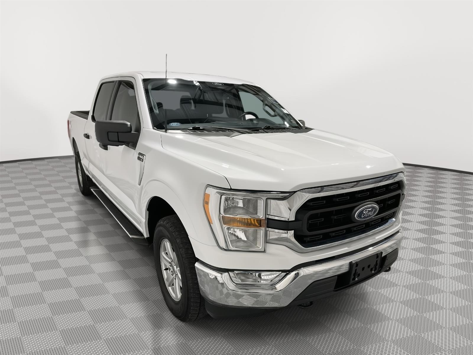 Used 2022 Ford F-150 XLT Crew Cab Truck for sale in St Joseph MO