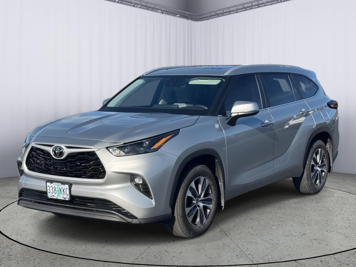 2024 Toyota Highlander XLE AWD