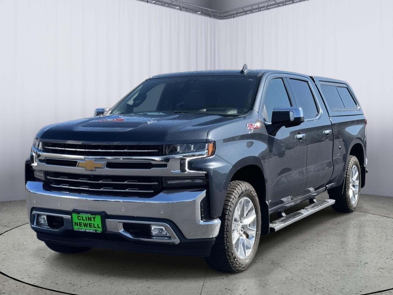 Shadow Gray Metallic 2021 Chevrolet Silverado 1500 Pickup Truck Four-Wheel Drive Automatic