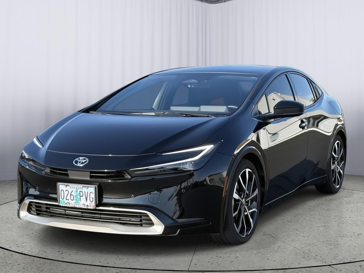 Midnight Black Metallic 2024 Toyota Prius Prime Hatchback Front-Wheel Drive Continuously Variable Transmission