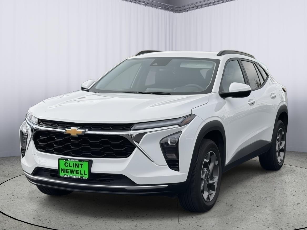 Summit White 2025 Chevrolet Trax SUV / Crossover Front-Wheel Drive 6-Speed Automatic