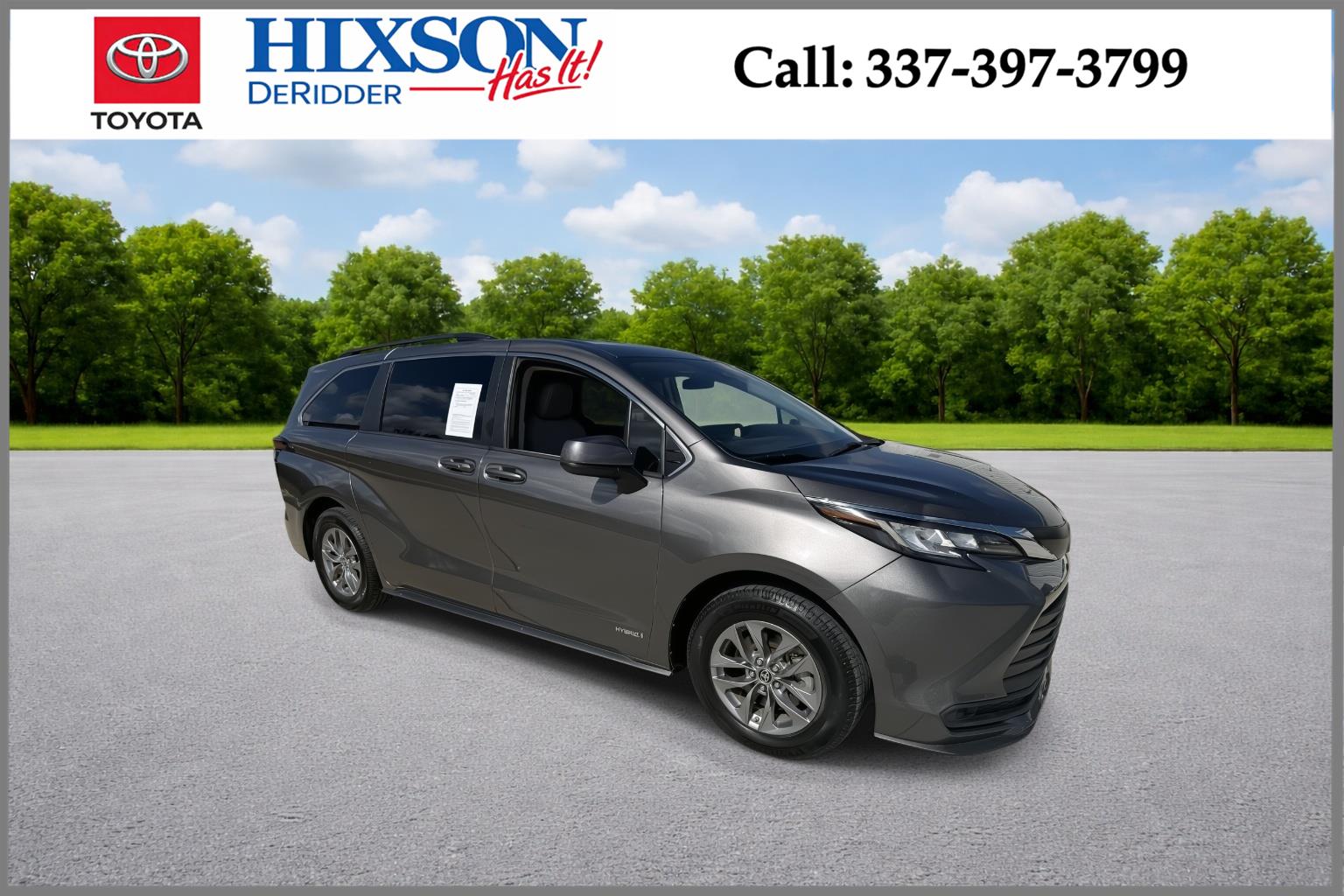 2021 Toyota Sienna LE 8-Passenger FWD