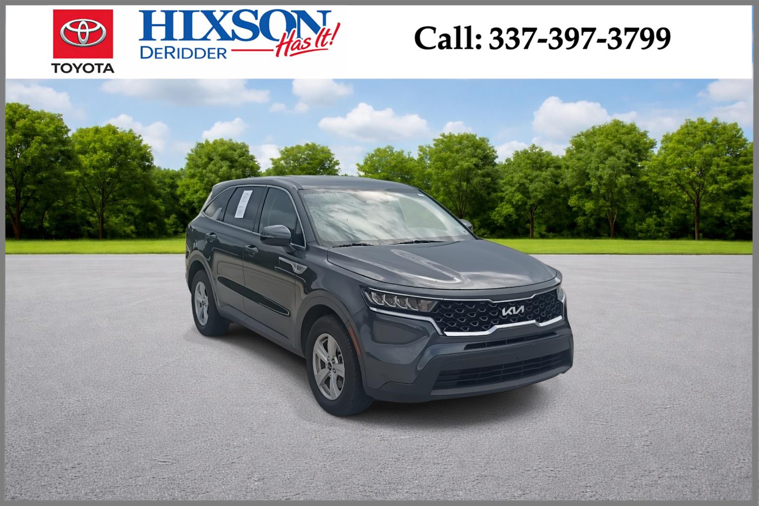 Gravity Gray 2022 Kia Sorento LX FWD SUV / Crossover Front-Wheel Drive 8-Speed Automatic