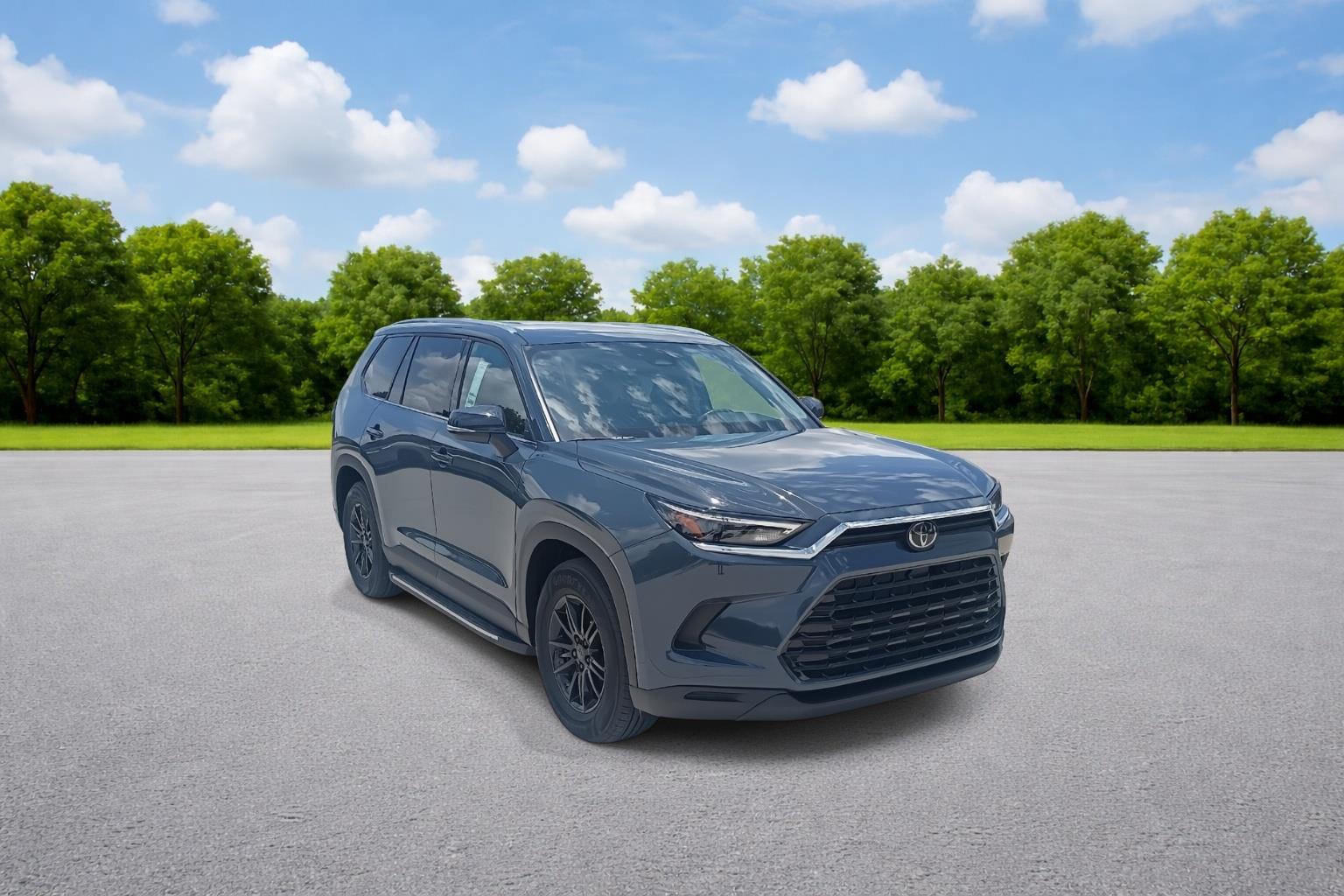 Storm Cloud 2026 Toyota Grand Highlander XLE FWD SUV / Crossover Front-Wheel Drive 8-Speed Dual Clutch