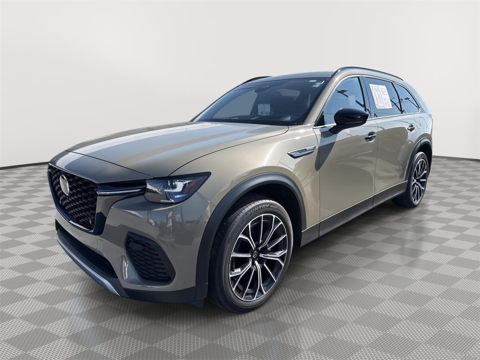 Zircon Sand Metallic 2025 Mazda CX-70 SUV / Crossover All-Wheel Drive Automatic