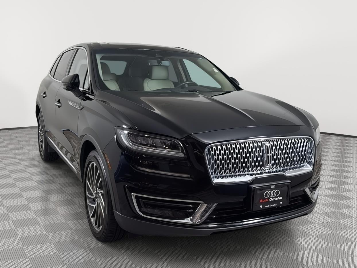 Infinite Black Metallic 2019 Lincoln Nautilus Reserve AWD SUV / Crossover All-Wheel Drive 8-Speed Automatic