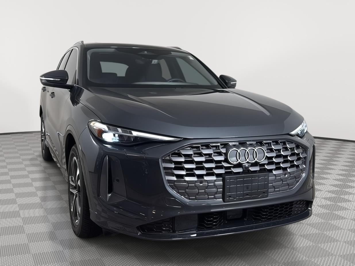 Tambora Gray Metallic 2025 Audi Q5 SUV / Crossover All-Wheel Drive Automatic