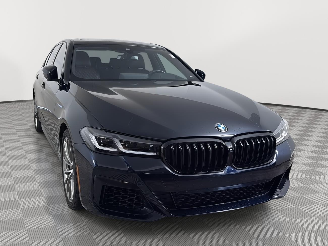 Phytonic Blue Metallic 2022 BMW 5 Series Sedan All-Wheel Drive Automatic