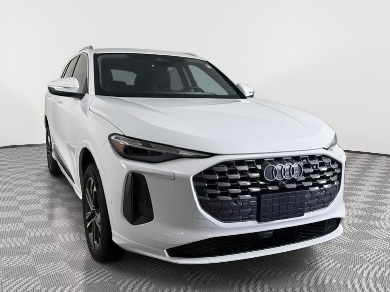 Arkona White 2025 Audi Q5 SUV / Crossover All-Wheel Drive Automatic