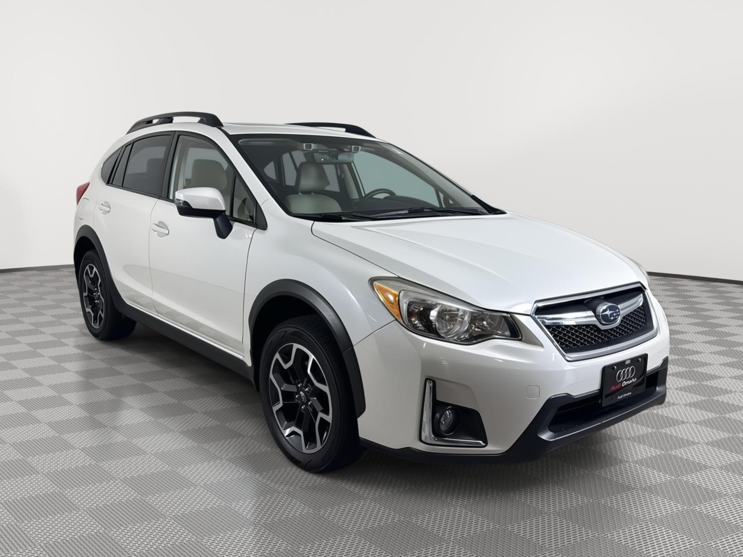 Crystal White Pearl 2017 Subaru Crosstrek SUV / Crossover All-Wheel Drive Continuously Variable Transmission