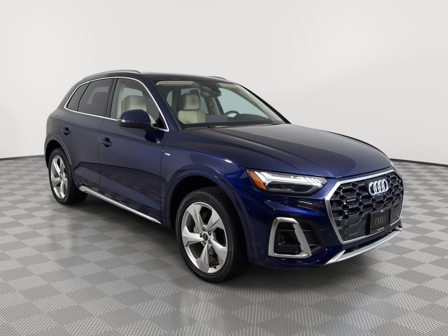 Navarra Blue Metallic 2023 Audi Q5 SUV / Crossover All-Wheel Drive Automatic