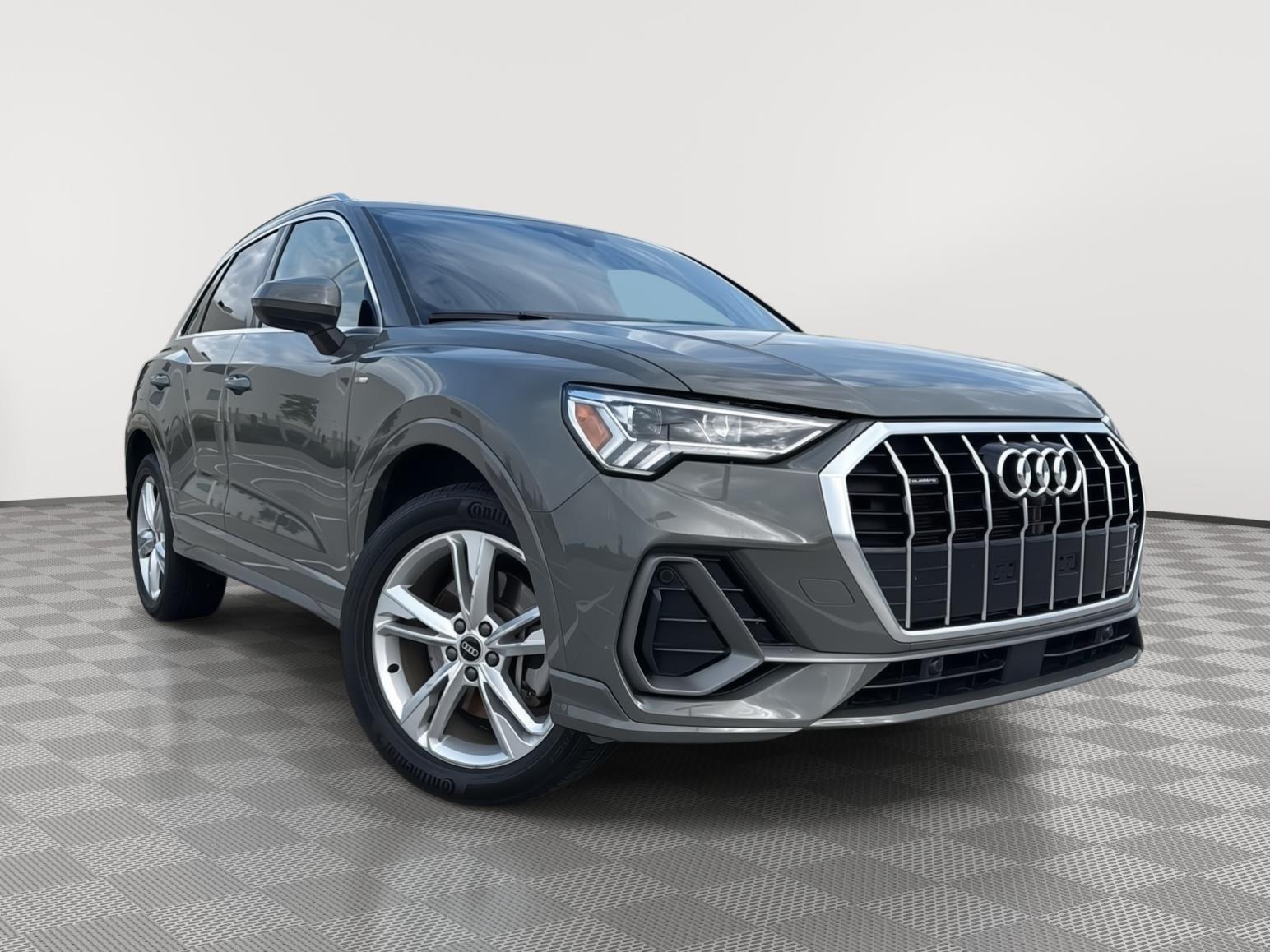 2022 Audi Q3 quattro Premium Plus S Line 45 TFSI