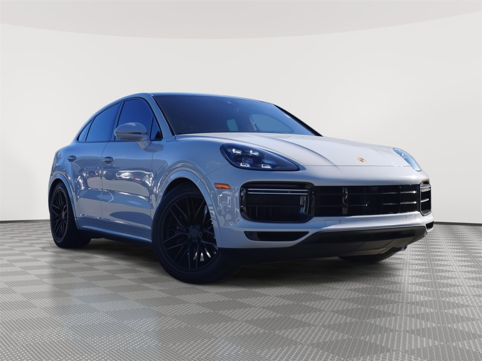 2022 Porsche Cayenne Coupe Turbo AWD