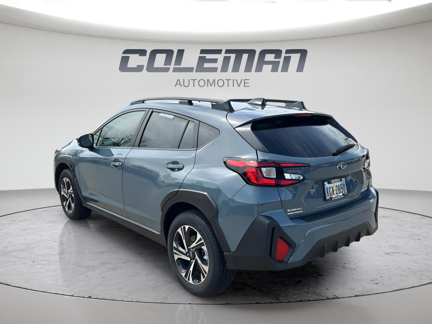 View vehicle photo 7