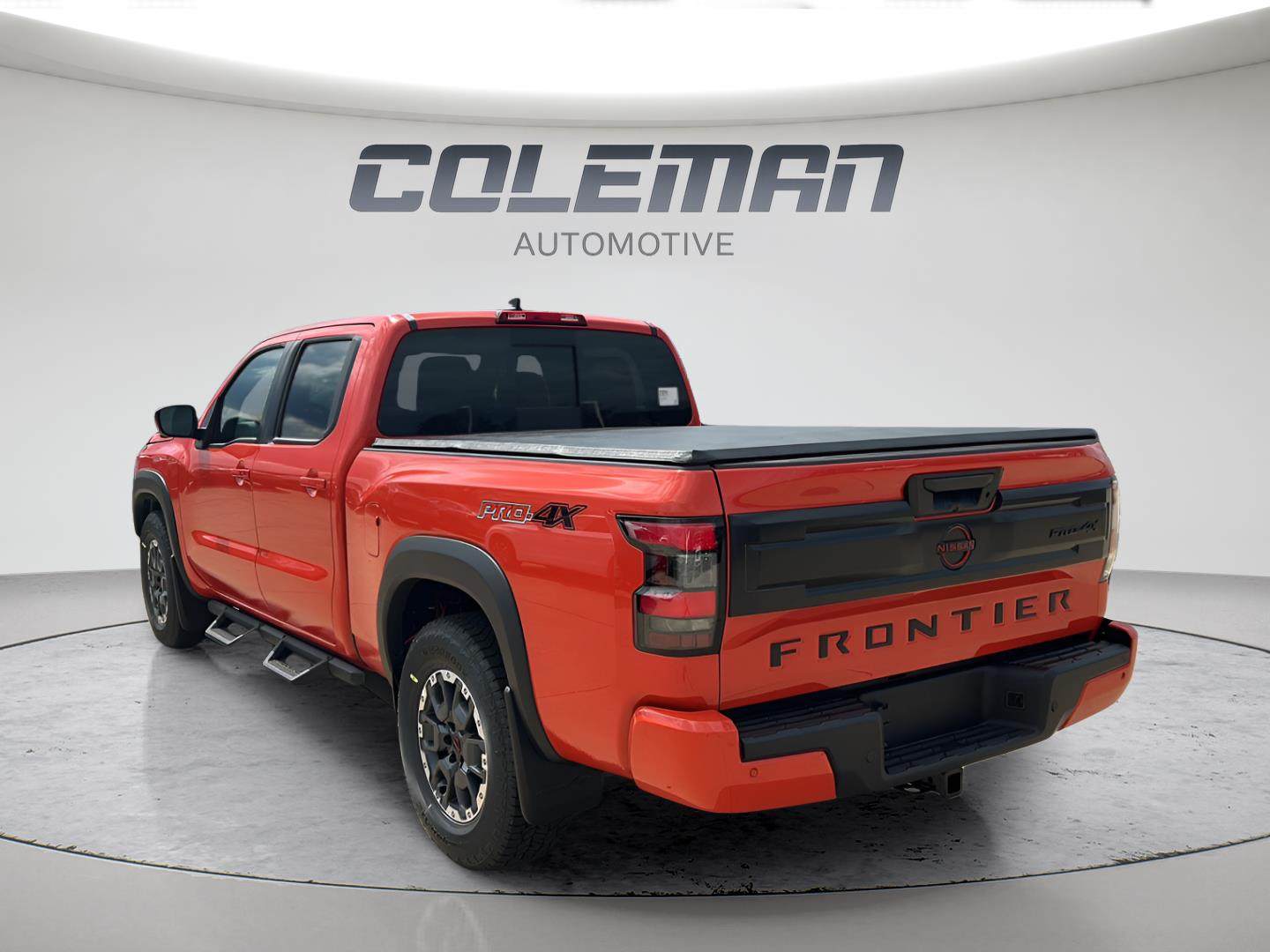 View vehicle photo 7