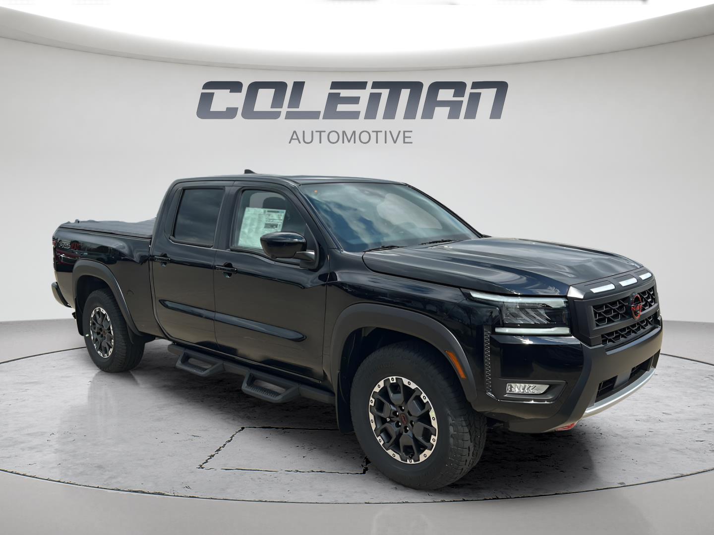 View vehicle photo 3