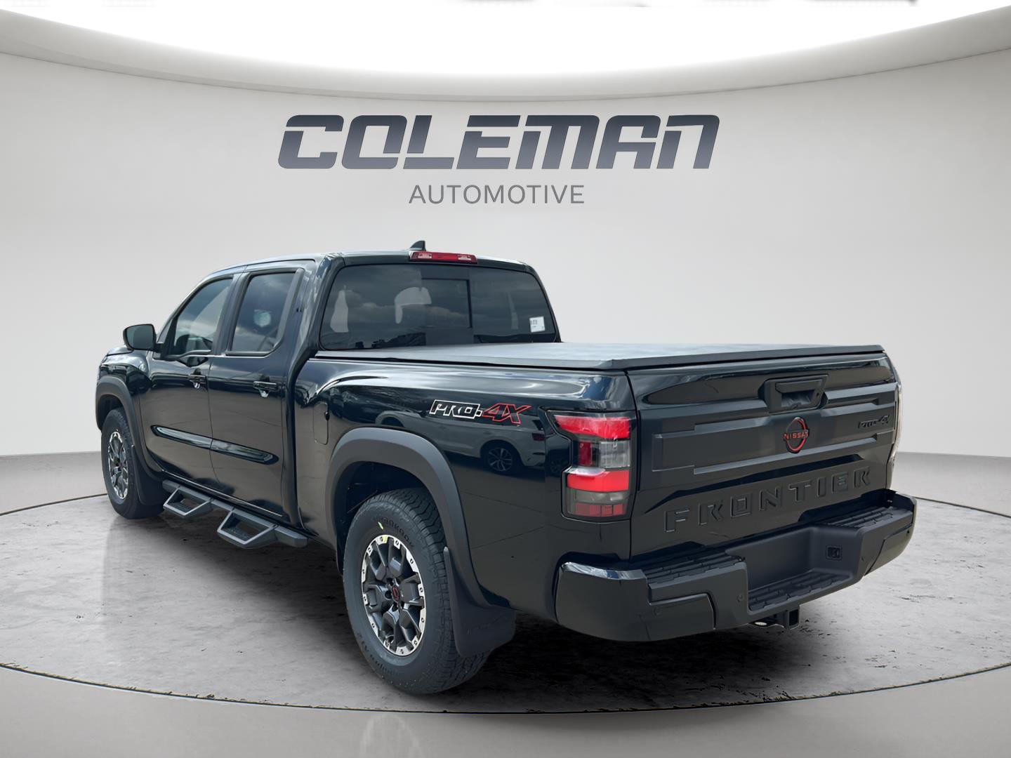 View vehicle photo 7