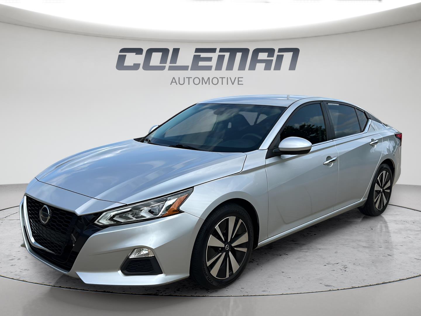 2021 Nissan Altima 2.5 SV FWD