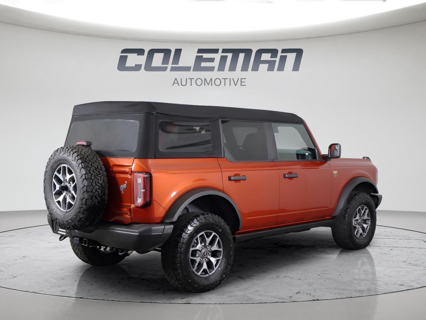 View vehicle photo 5