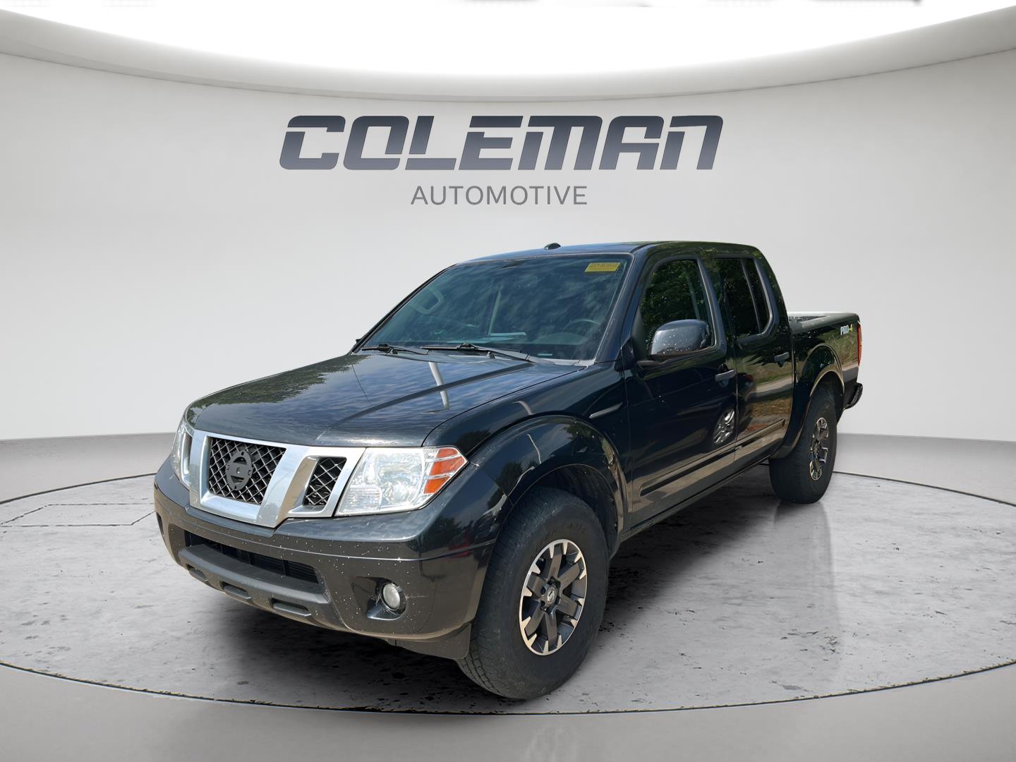 Gray (Magnetic Black) 2018 Nissan Frontier Pickup Truck Four-Wheel Drive Automatic