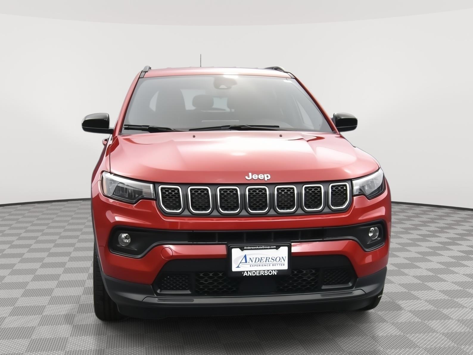 Used 2024 Jeep Compass Latitude SUV for sale in Grand Island NE