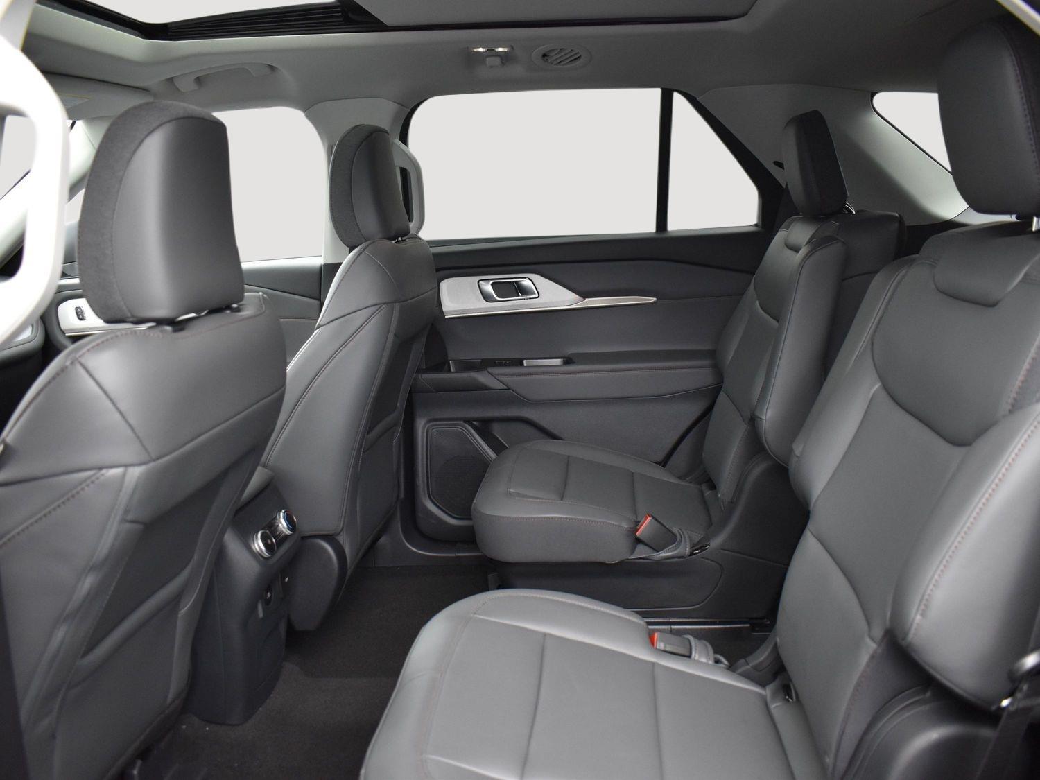 New 2025 Ford Explorer Active SUV for sale in Grand Island NE