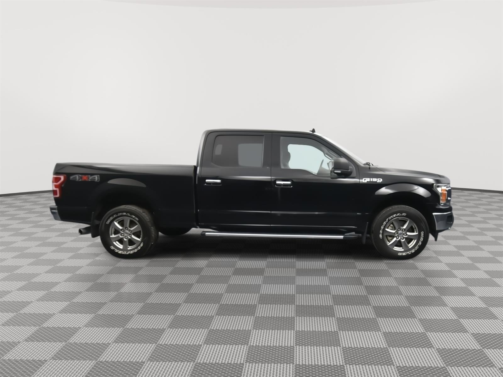 Used 2020 Ford F-150 XLT Crew Cab Truck for sale in Grand Island NE