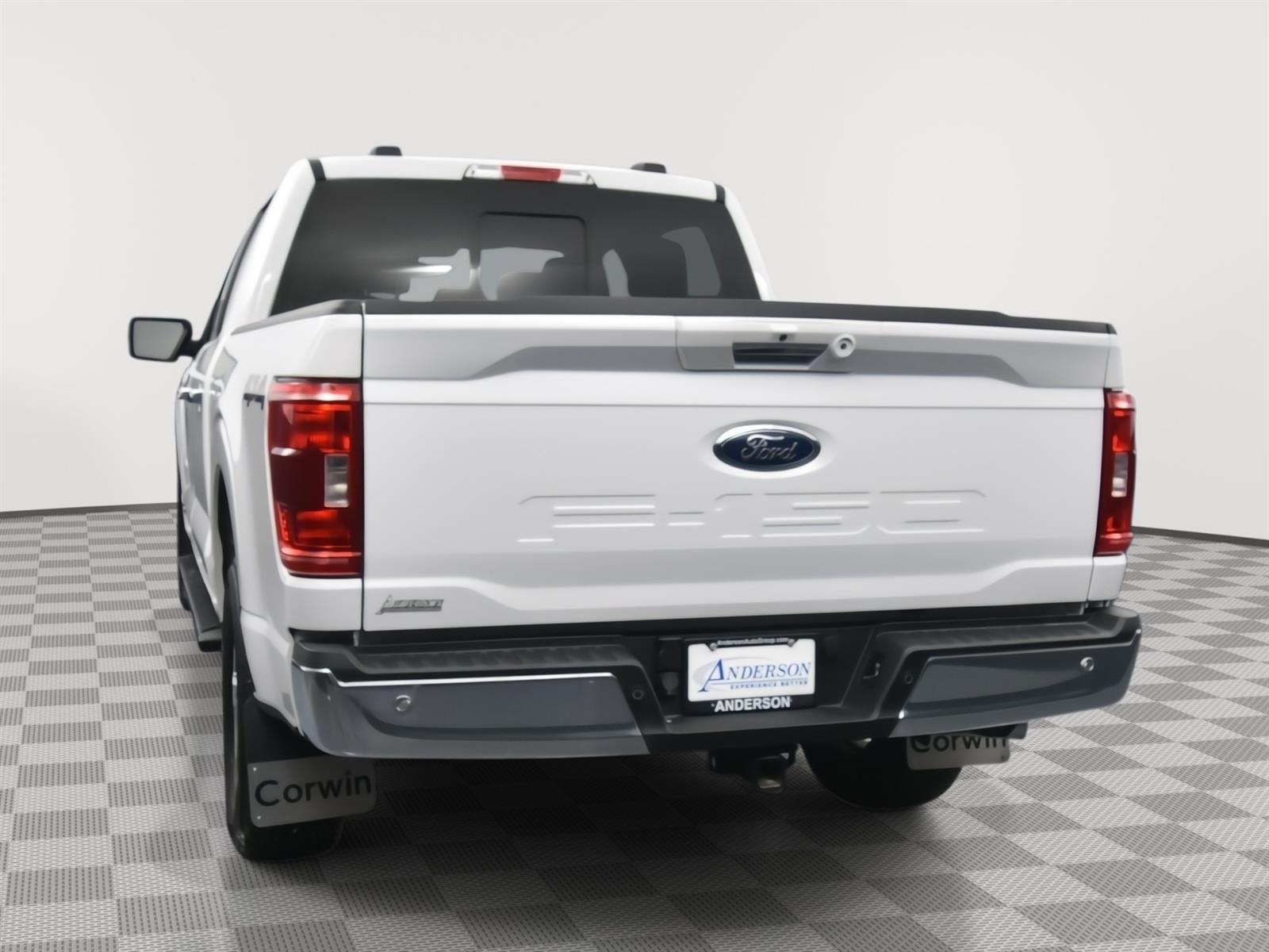 Used 2022 Ford F-150 XLT Crew Cab Truck for sale in Grand Island NE