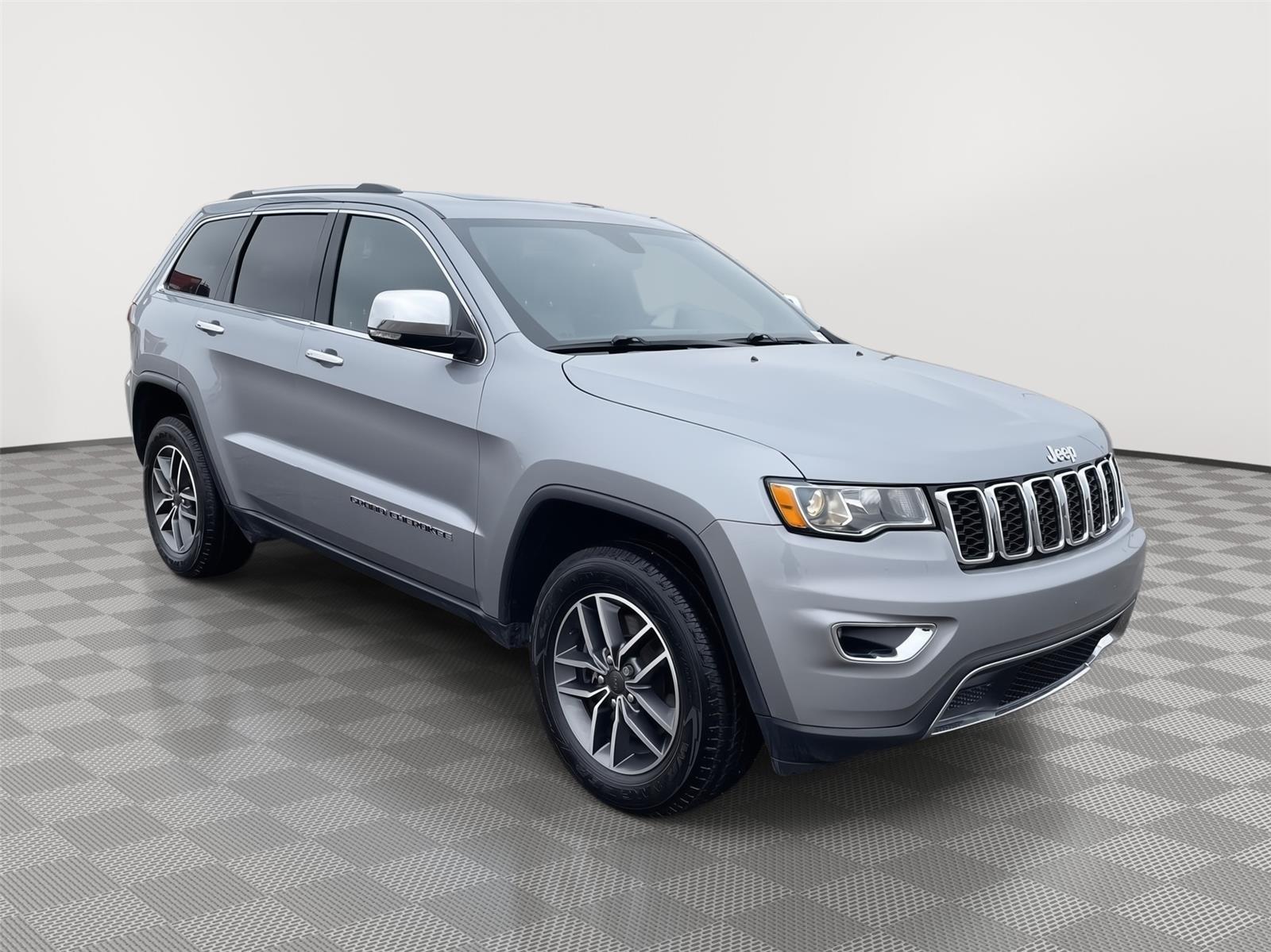Pre-Owned 2021 Jeep Grand Cherokee for sale in Grand Island NE