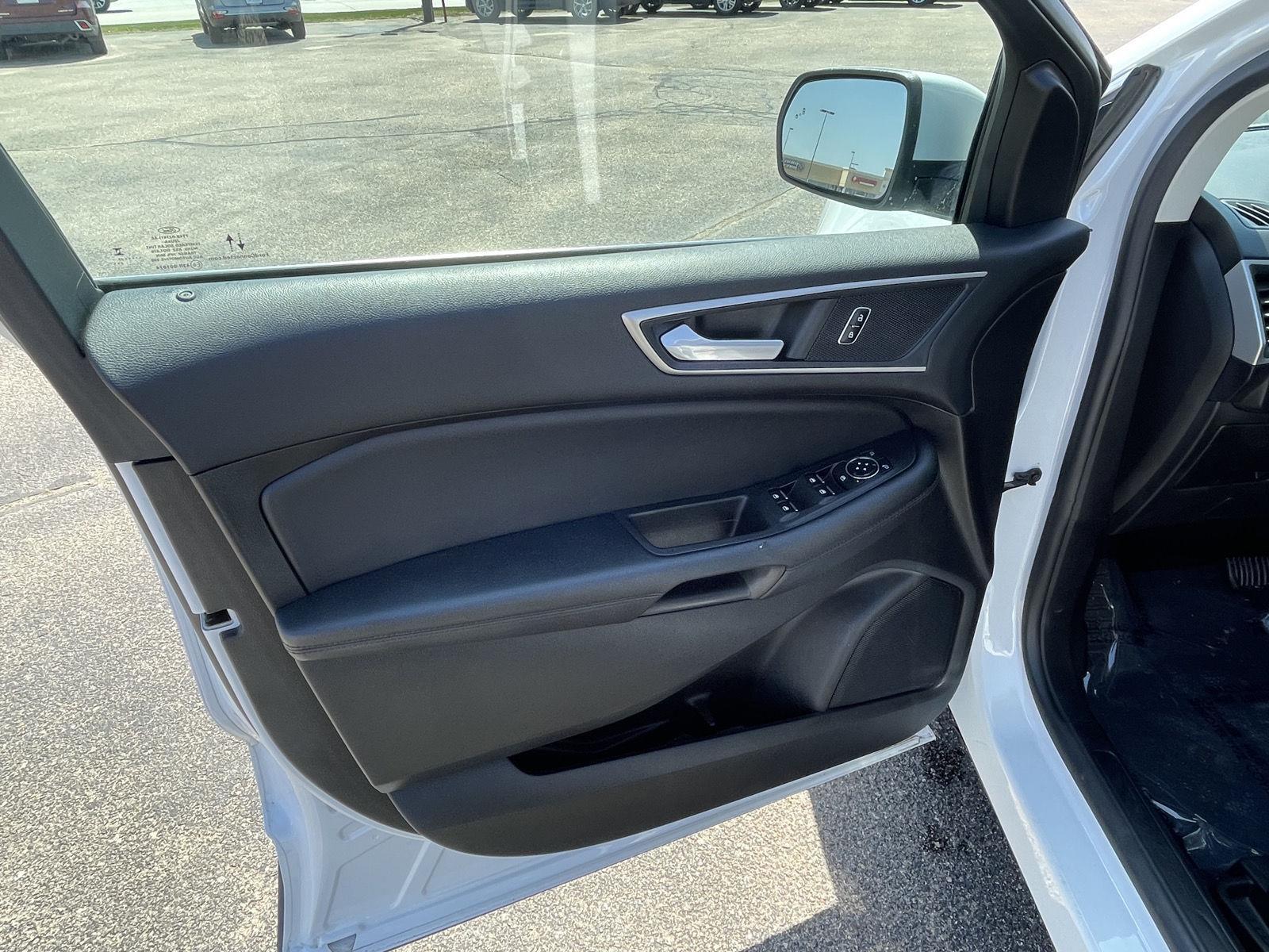 Used 2023 Ford Edge SEL SUV for sale in Grand Island NE