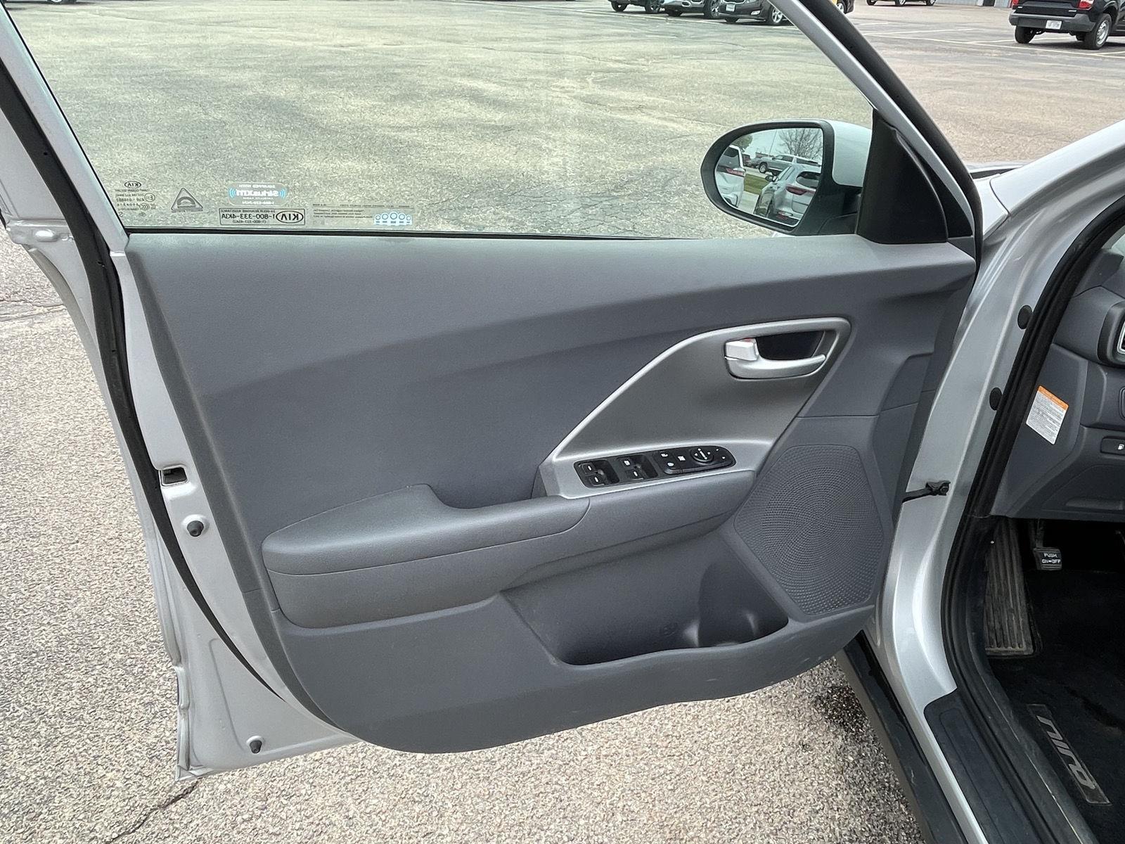 Used 2018 Kia Niro LX SUV for sale in Grand Island NE