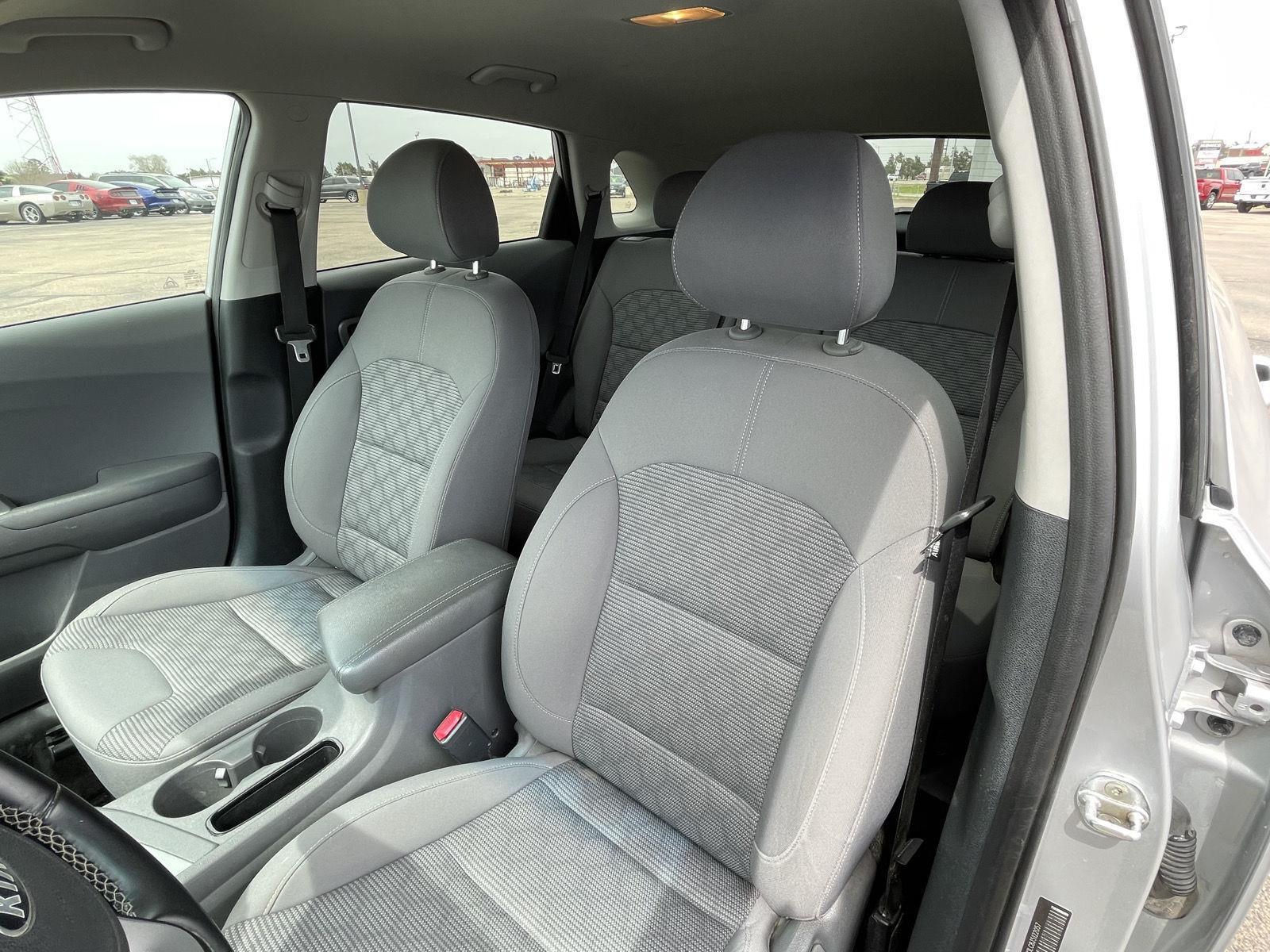 Used 2018 Kia Niro LX SUV for sale in Grand Island NE