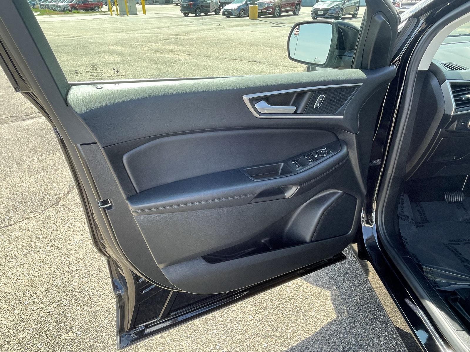 Used 2022 Ford Edge SEL SUV for sale in Grand Island NE