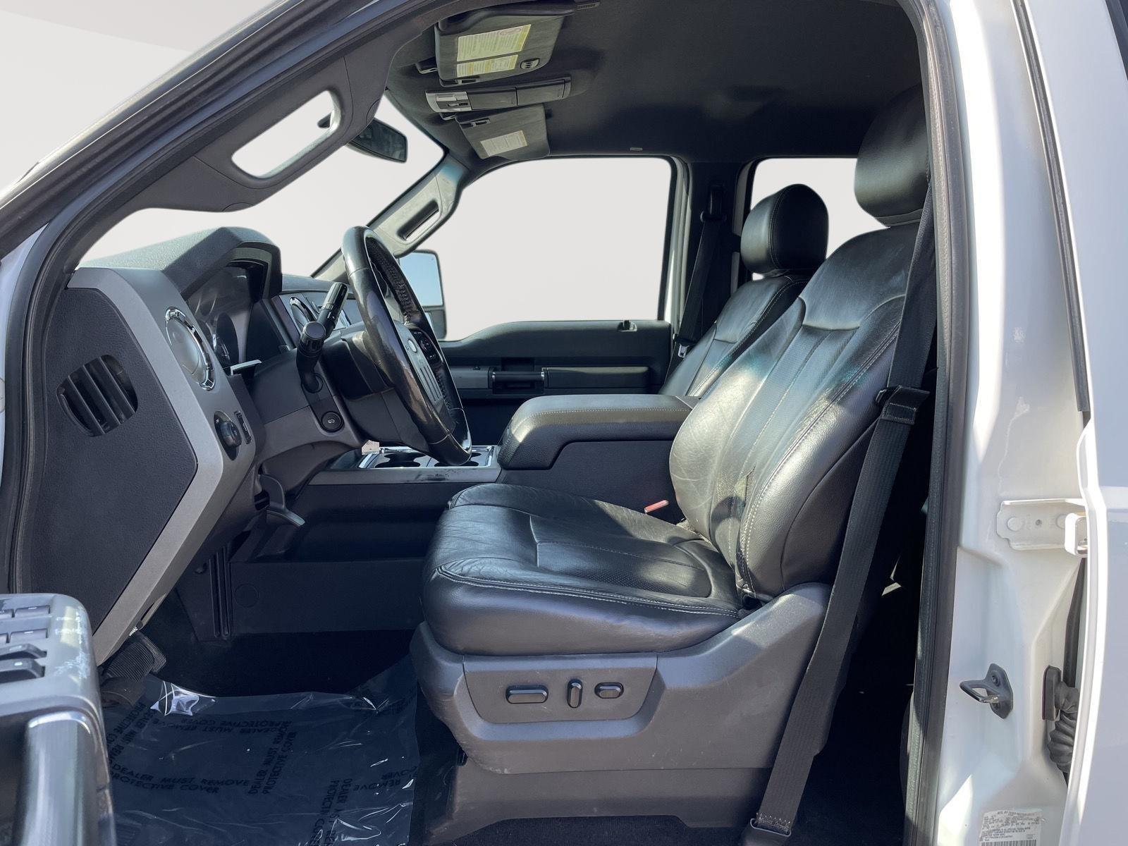 Used 2012 Ford Super Duty F-250 SRW Lariat Crew Cab Truck for sale in Grand Island NE