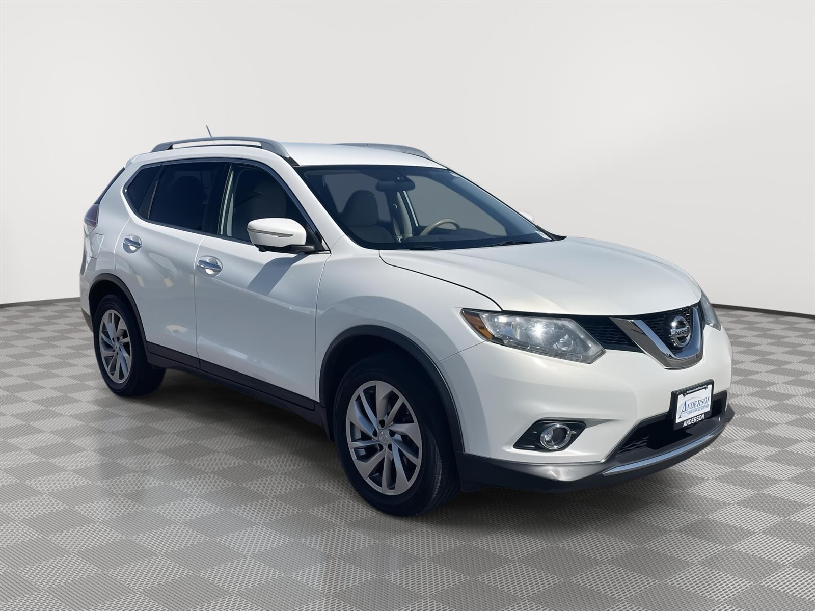 Used 2014 Nissan Rogue SL SUV for sale in Grand Island NE