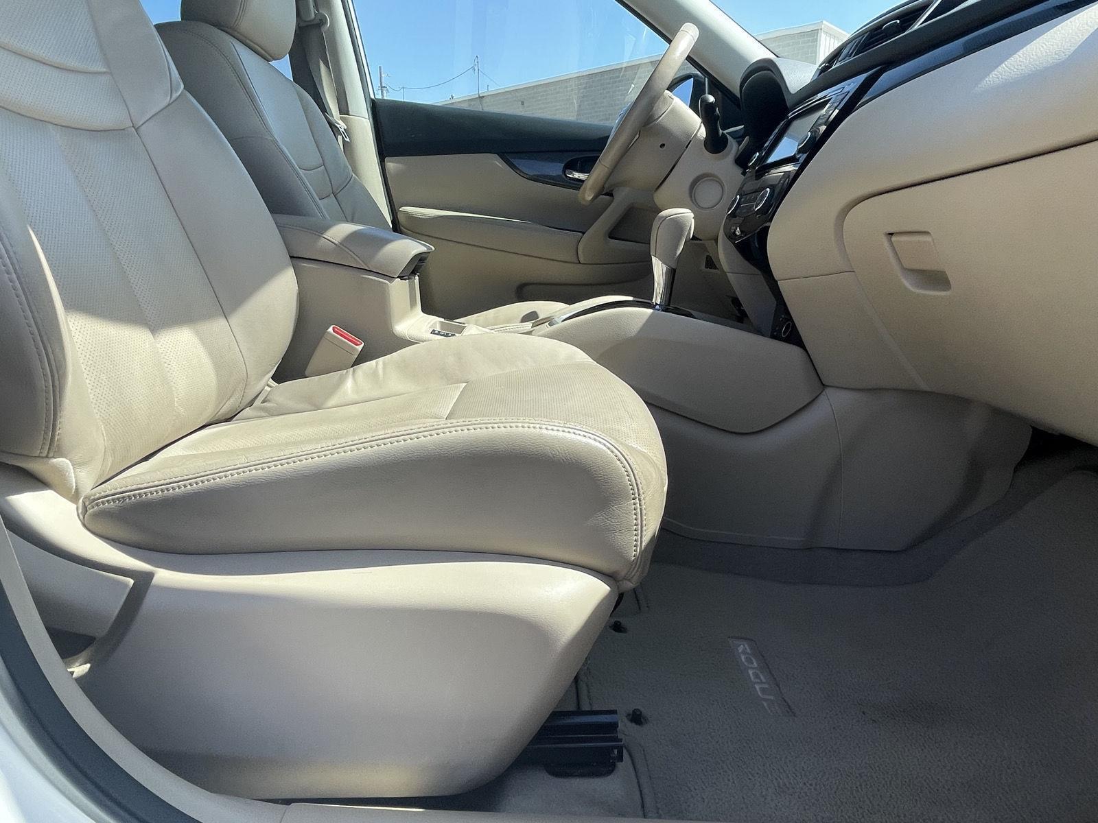 Used 2014 Nissan Rogue SL SUV for sale in Grand Island NE