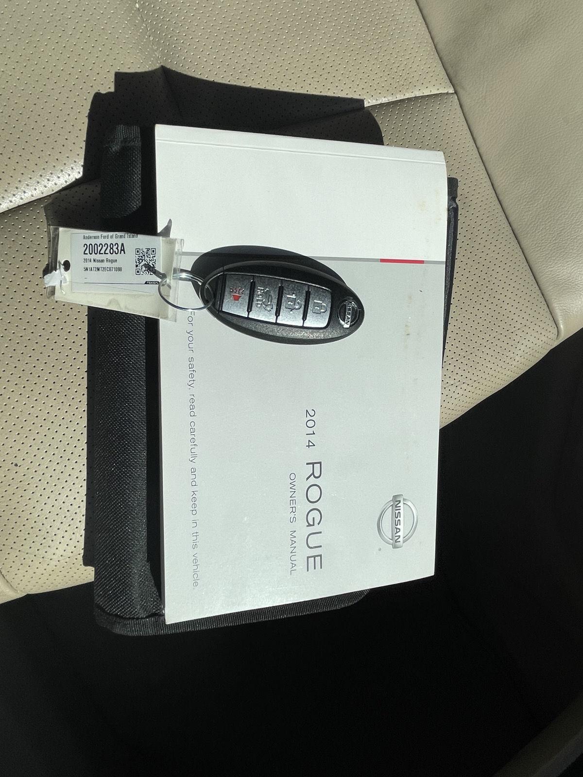 Used 2014 Nissan Rogue SL SUV for sale in Grand Island NE