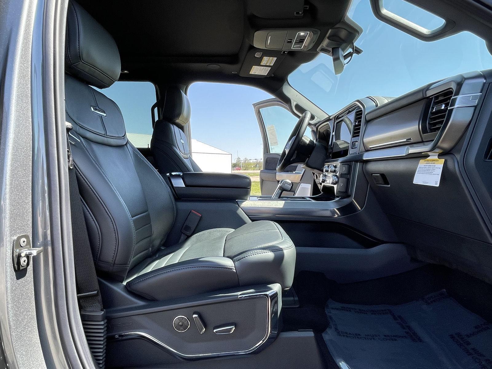 New 2025 Ford F-150 Platinum Crew Cab Truck for sale in Grand Island NE