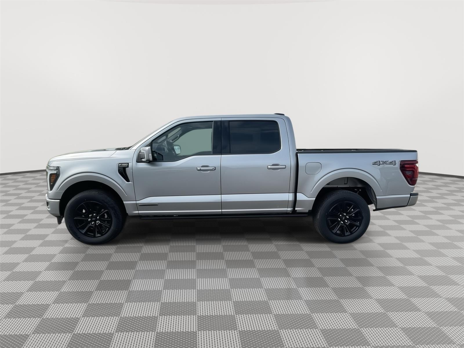 2025 Ford F-150 Platinum photo 2