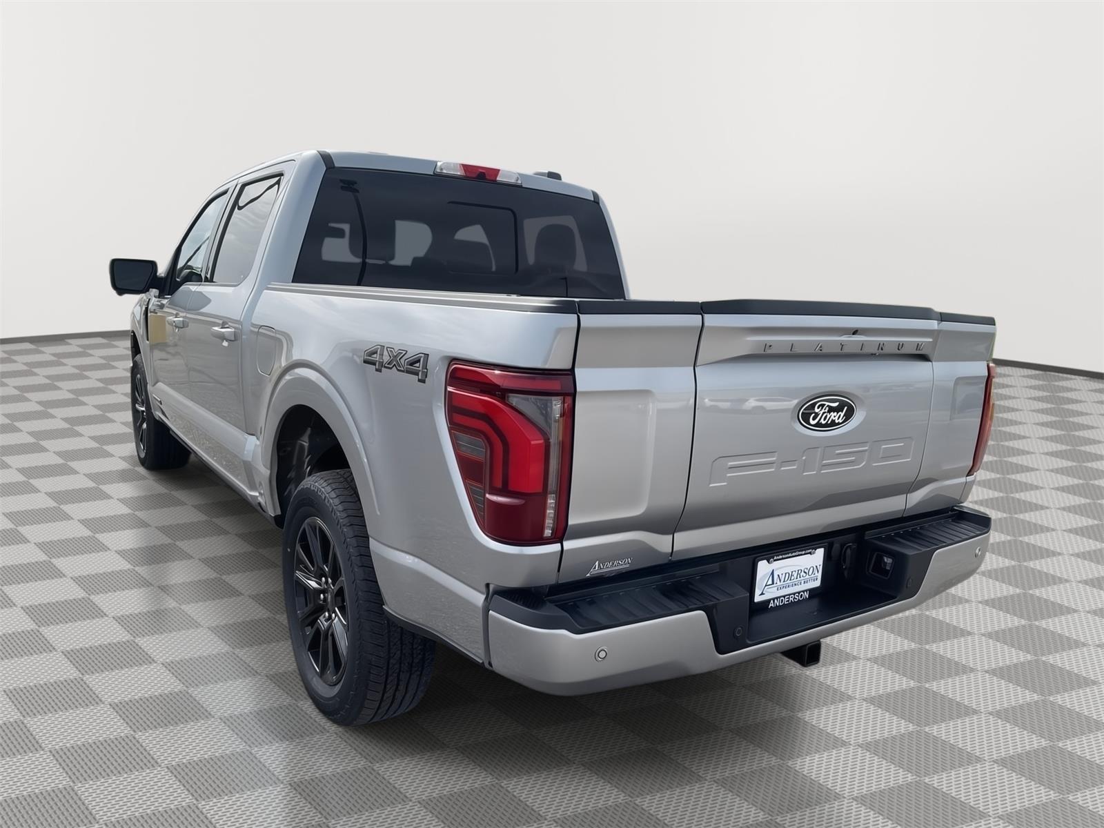 2025 Ford F-150 Platinum photo 3